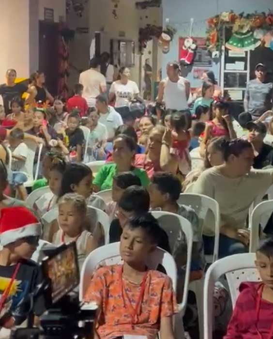 entrega-regalos-villavicencio-3